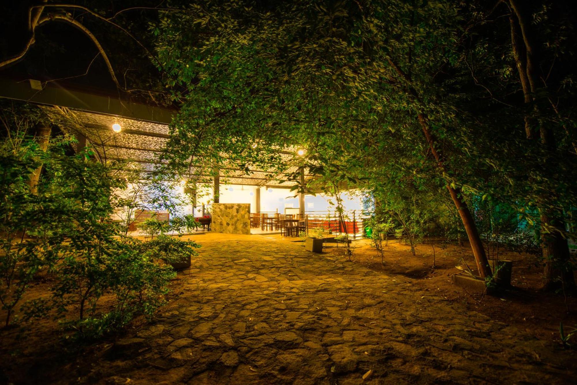 C B S Resort אודוואלאווה מראה חיצוני תמונה